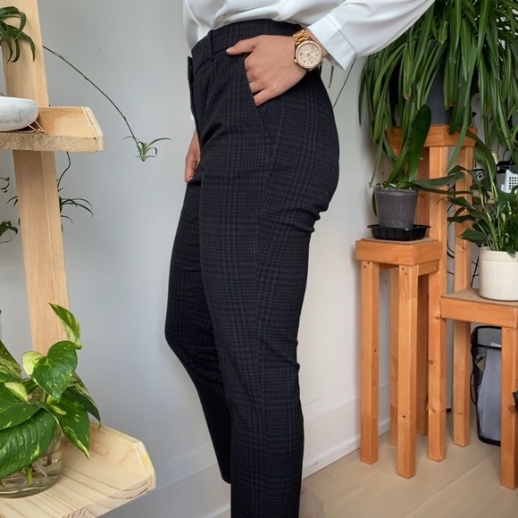 H&M Black Plaid Dress Pants - Picture 4 of 9
